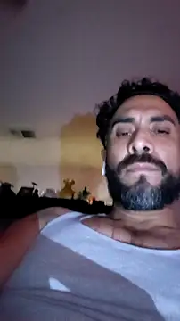 Forbidden_daddy's Webcam Show