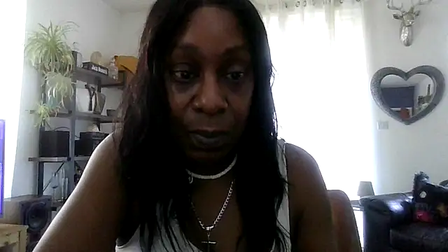 Ebony-SultryX's Live XXX Chat