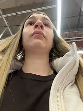 Chatroom XXX en direct de SashaCatt