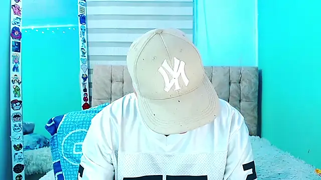 _justinmoon2n Live XXX chat