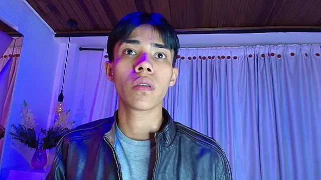 camilo_nom's Webcam Show