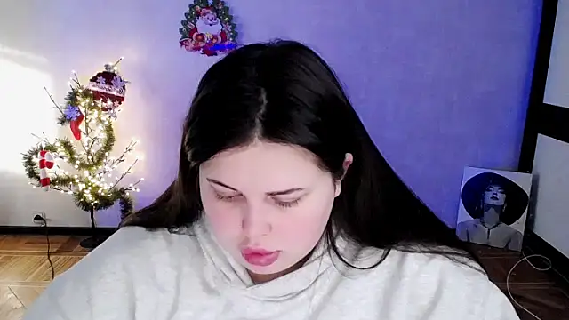 Emily_Mo: απευθείας συνομιλία ΧΧΧ