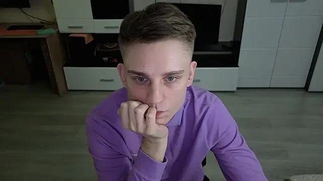 Show de angryzan na webcam