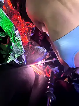 gurlnips' Live XXX Chat