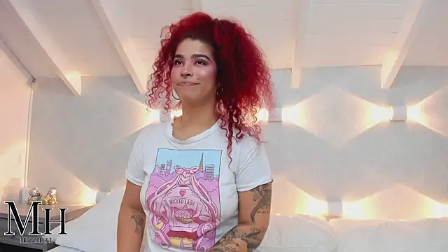 MizzHell's Live XXX Chat