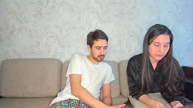 sophywhisper: απευθείας συνομιλία ΧΧΧ