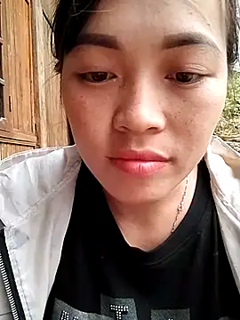 Hani-i Live XXX-chat