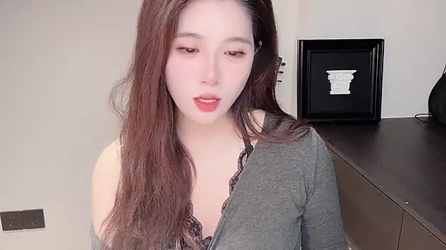 Starlets77 现场XXX聊天