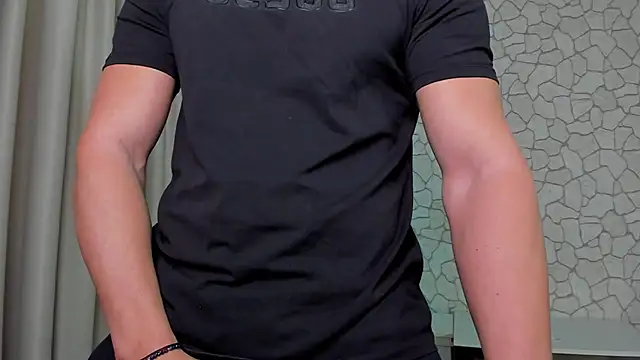 ClintMasters Show in webcam