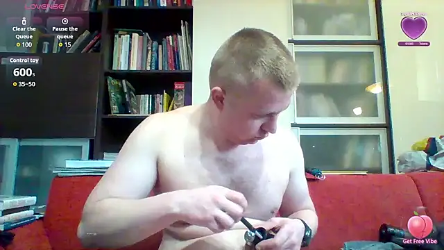 Matttthees: вебкам-шоу