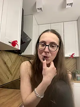 MartiniiSelenna's Live XXX Chat