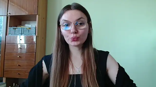 LooveELLYx Live XXX-Chat