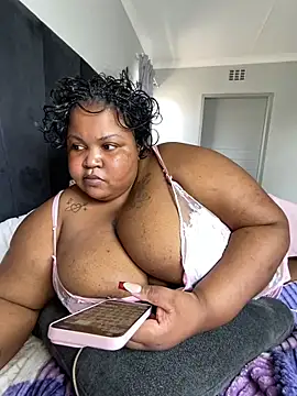 MissLola27: απευθείας συνομιλία ΧΧΧ