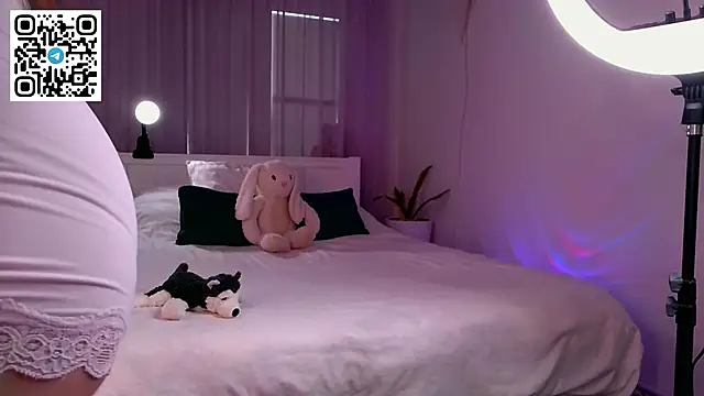 Lina_Cat élő XXX-chatje