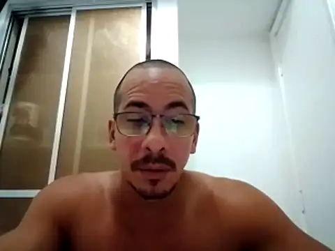 AndresBrazil 网络视讯表演