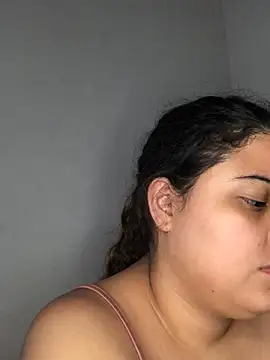 luisahot_9727 Live XXX Chat