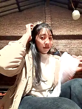 emaame68n Live XXX chat