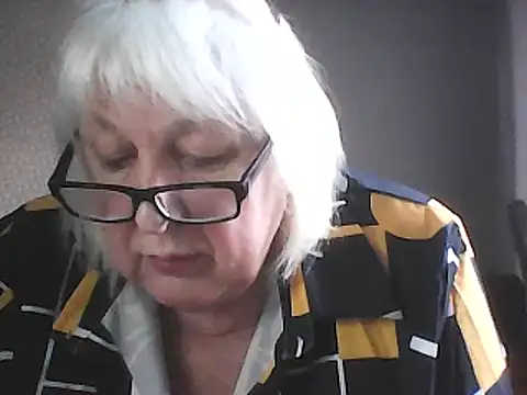 Alexia64231 现场XXX聊天