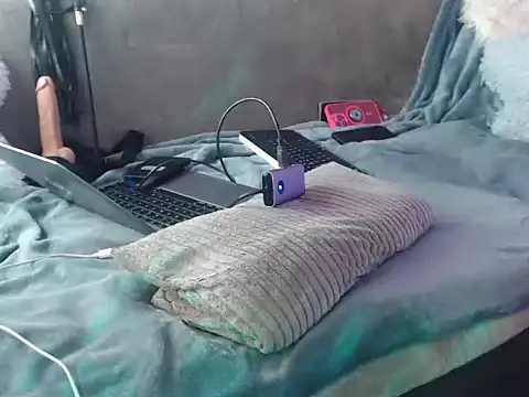 Chatroom XXX en direct de GoddessMonicaAngels