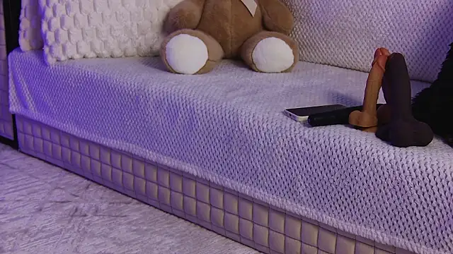 OnlyXandra: онлайн-секс-чат