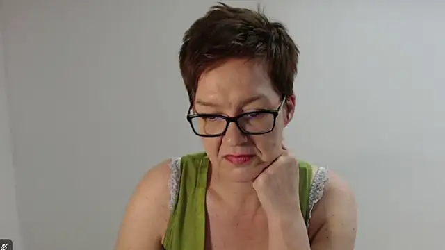 Czat XXX na żywo – Sofie69Velvet