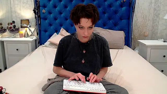 via_mayer_: онлайн-секс-чат