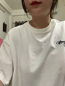 Linda288: онлайн-секс-чат