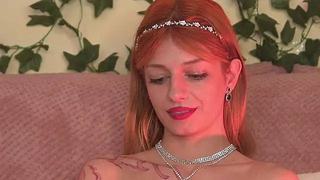 DaphneRose: онлайн-секс-чат