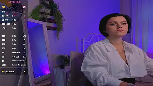 Sofia_Fisher: онлайн-секс-чат