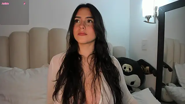 CataVelasco: онлайн-секс-чат