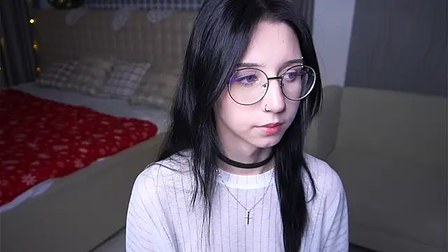 DeliaLoma: онлайн-секс-чат