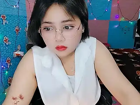 Lylu007's Live XXX Chat