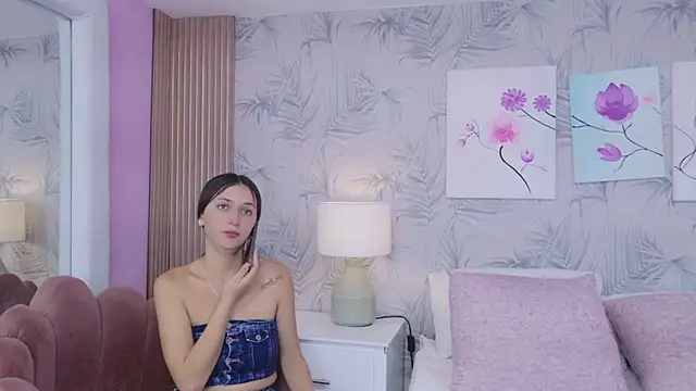 MariilynWiild: онлайн-секс-чат