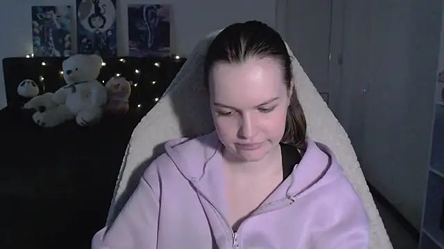 Little_flowers' Live XXX Chat