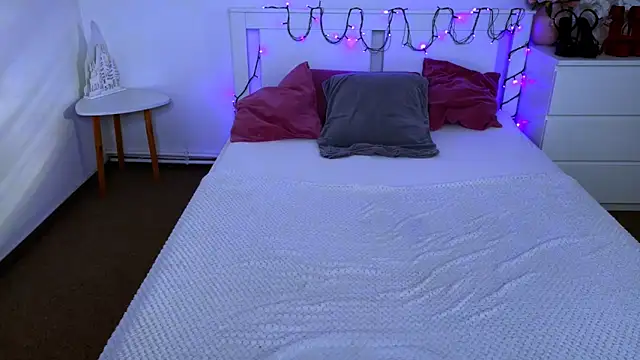 Онлайн чат XXX GabiCarter