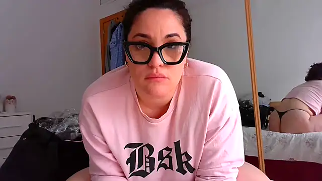 Chat XXX en directo de Cuquita83