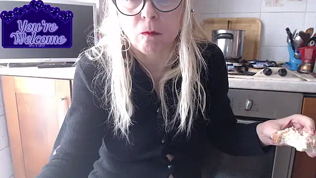 martachatte's Live XXX Chat