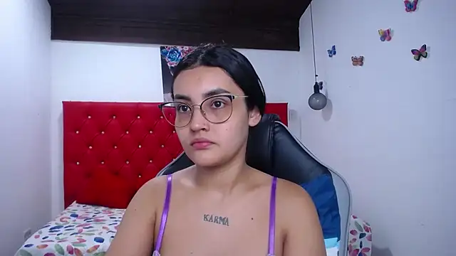 kathe-mills235 Chat XXX in diretta