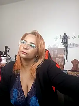 LaReineCleo Live XXX-chat