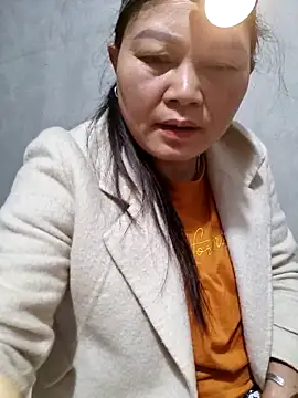 yoowwmr Chat XXX live