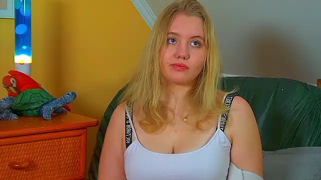 Chat XXX en directo de EmilyEvanse