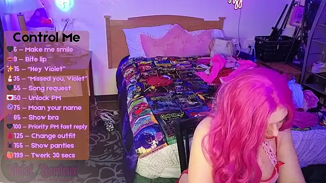 VioletBordeux's Webcam Show