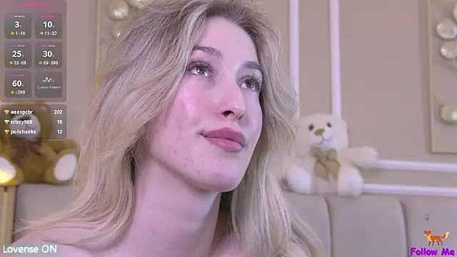 SerenaBennet élő XXX-chatje