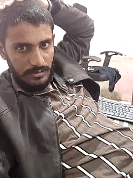 HotXKrish: онлайн-секс-чат