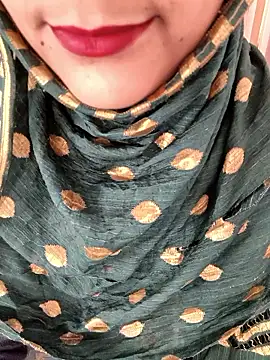 Indian-Aleena's Live XXX Chat