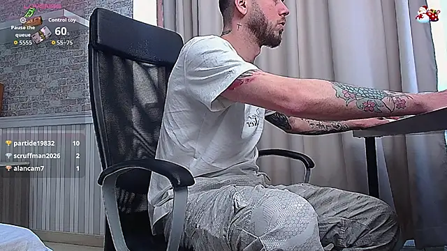 JonahShaw Live XXX-chat