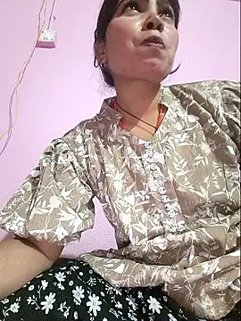 แชท XXX สดของ Jankisinghji