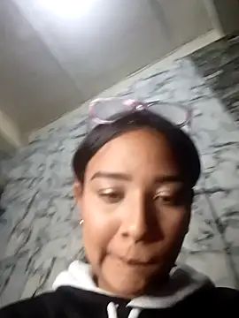 Show modela Diana_Pa na web-kameri