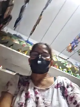 Loreanegel_kissme105's Live XXX Chat