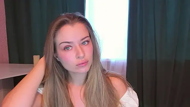 MalloryWest élő XXX-chatje